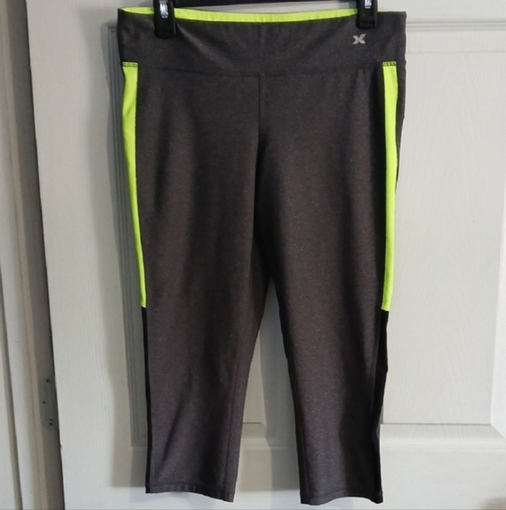 Xersion Charcoal Capri Leggings with Neon Yellow Accents - Picture 3 of 10
